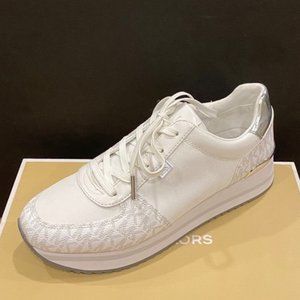 Michael Kors Monique Trainer MK Signature White Sneakers Shoes Flats 9.5 NEW